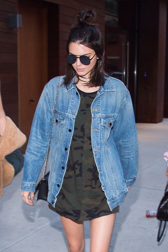 张翰热巴娜扎红裙撞衫,撞衫牛仔外套