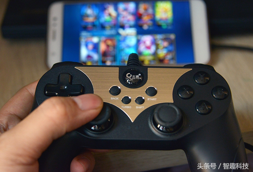 游戏手柄北通蝙蝠3s老款,北通蝙蝠3手柄怎么玩