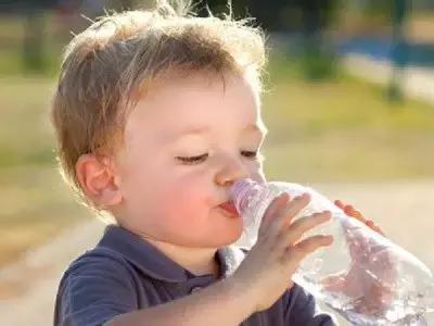 三四个月小孩咳嗽怎么办,三四岁小孩咳嗽严重怎么办