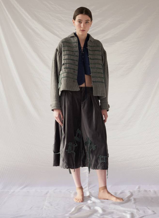 二姨谈时尚｜RenliSu：伦敦升起中国星，米色绿色蓝色