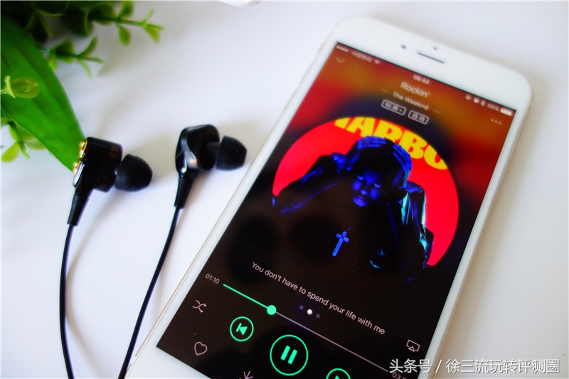 uiisii耳机dt200s,uiisii有线耳机怎么样