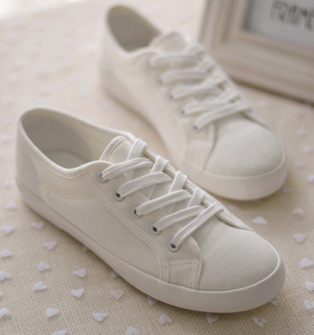 如何下雨天不弄湿鞋,下雨天不湿鞋的方法技巧