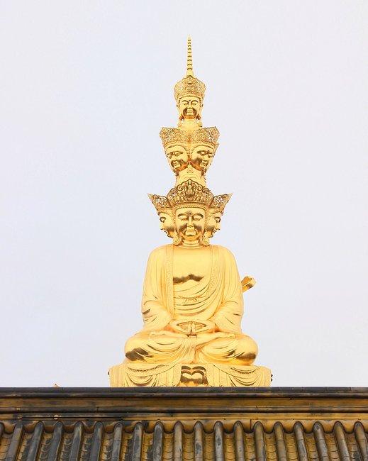 峨眉山吃住行,峨眉山吃住最佳攻略