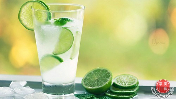 柠檬水喝了真的能瘦吗,柠檬水喝了抗衰老吗
