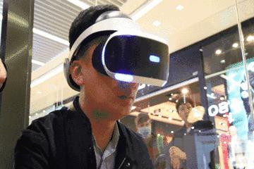 直男会炸！成都这家黑科技满满的体验店，男生进来了就不想出去！