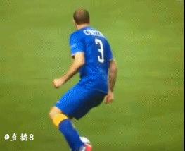 博尔特为什么改行足球,博尔特100米改行踢足球