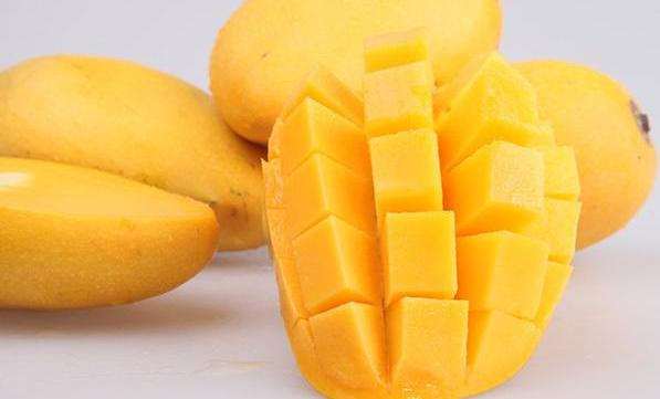 一杯鲜榨果汁惹的祸,一杯果汁要了女儿的命