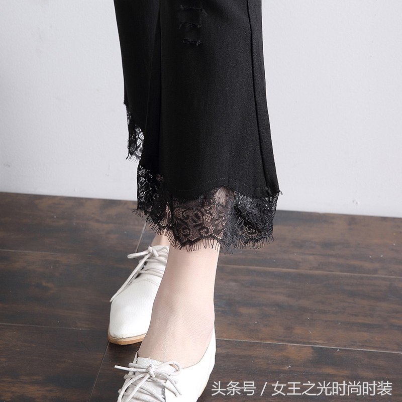 女士弹性破洞黑色牛仔喇叭裤,白色破洞微喇牛仔裤女春秋季