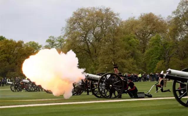 英女王生日庆典,英国女王75周年庆典