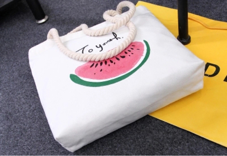 文艺小清新的气质,斜背包帆布文艺森系