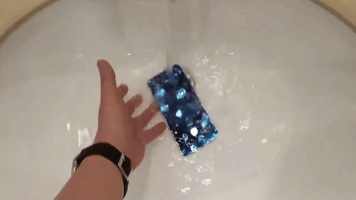 小米6真的不卡吗,小米6的真实防水功能