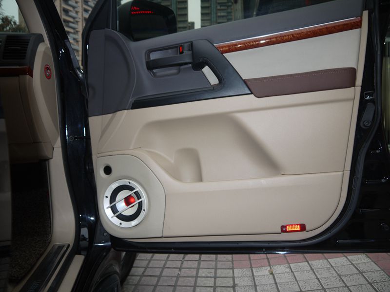 必伟红心SunriseIII系列偏轴心喇叭美观与科技并存