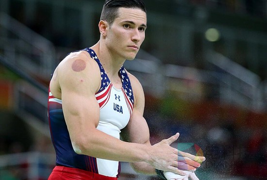 内马尔走出巴萨,内马尔拔火罐视频大全