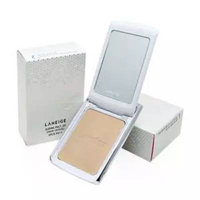 种草持久不脱妆的好用粉饼推荐,种草一个超好用的蜜粉饼