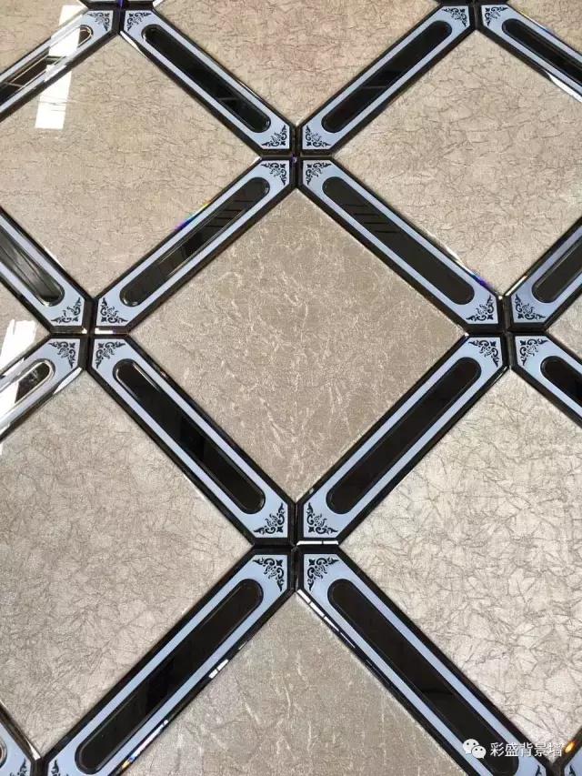 窗户纸镀膜玻璃的优缺点,镀膜玻璃与普通玻璃哪个在室外