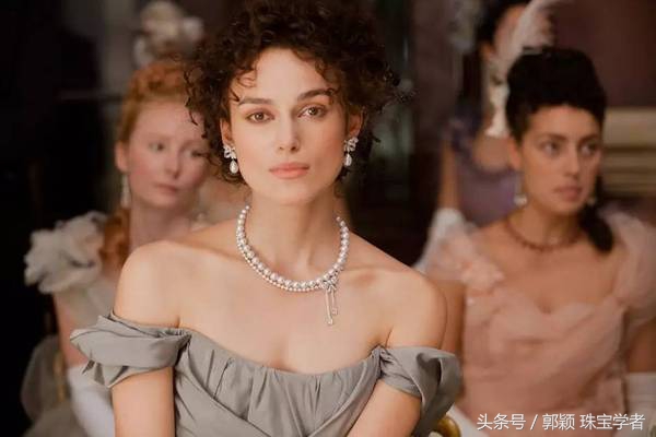 真正的天然珍珠是有什么颜色,天然珍珠是什么样的