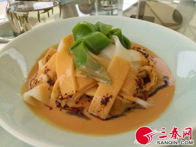 真爱再跨界推出“长安春色”茶