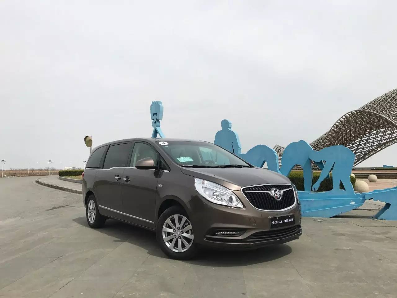 老款别克gl8还有新车吗,老款别克gl8以旧换新