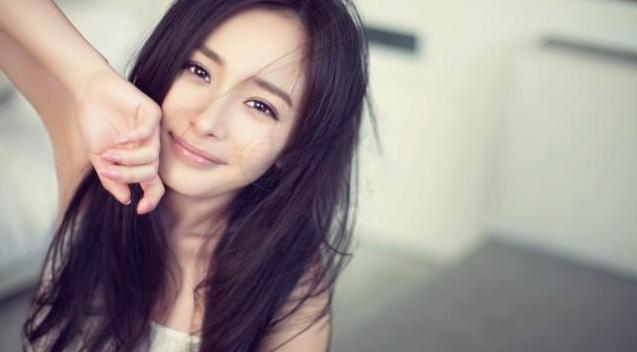 杨幂同款防晒霜到底多好用？这个夏天有这1瓶就够了