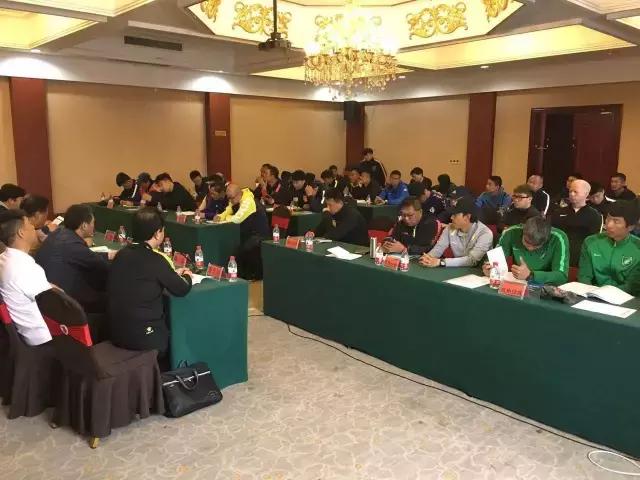 全国青少年男子足球U13联赛正式打响丨上区12支球队齐聚海门