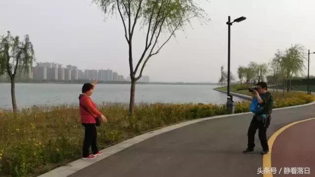 开怀一笑无忌惮，老怪小妖真齐全（红叶网老友聚会图文综合）