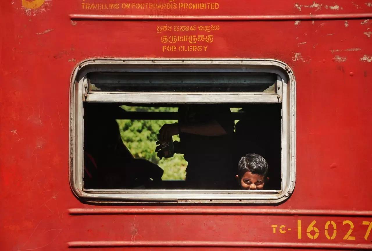 童心满满的歌曲,有一种幸福叫大手牵小手