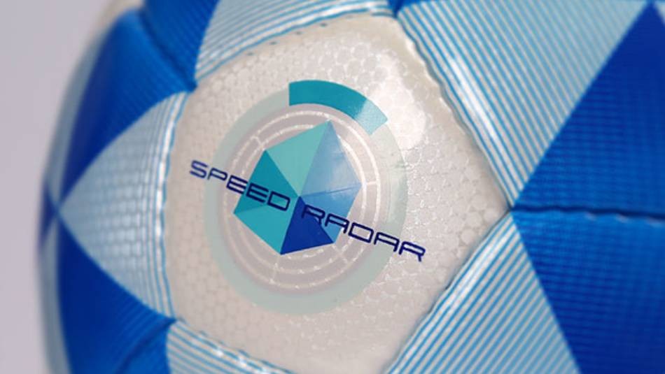 盘点足坛10大经典助攻,中国足球精准传球集锦