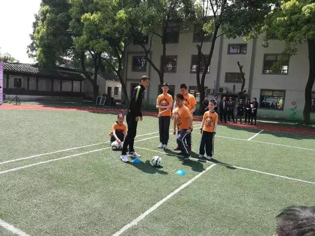 小球大爱公益足球赛,小球大爱公益联赛