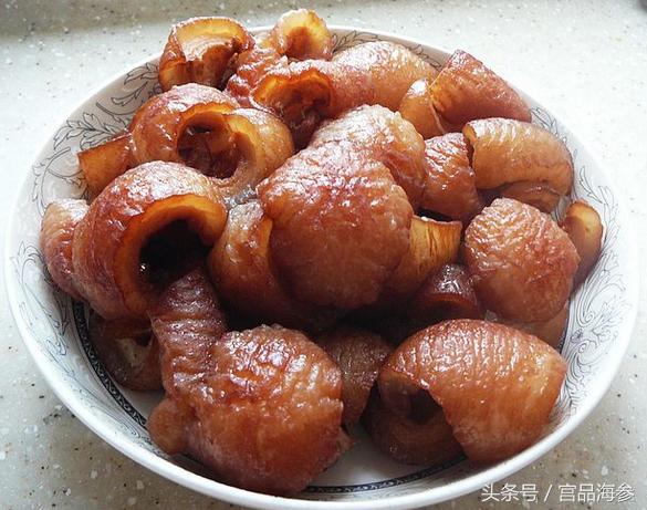 有人说海参太贵吃不起,教你如何快速制作咬得动的活海参