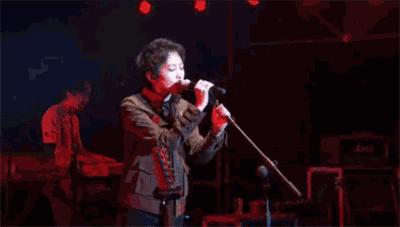 窦唯窦靖童同框,窦靖童和窦唯同框