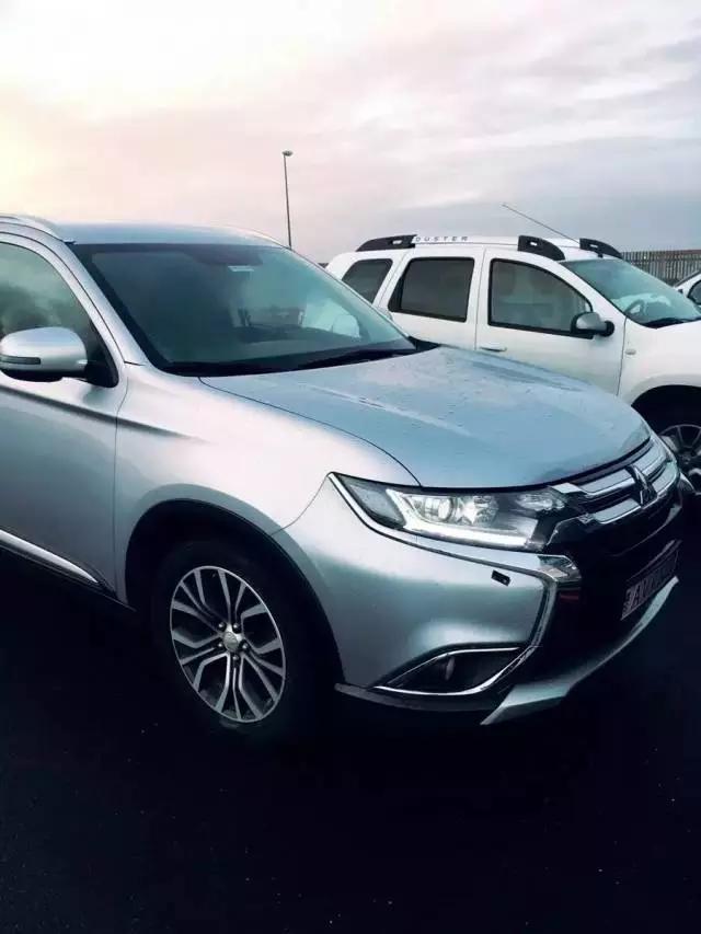 冰岛自驾用什么导航,冰岛租车自驾攻略大全视频