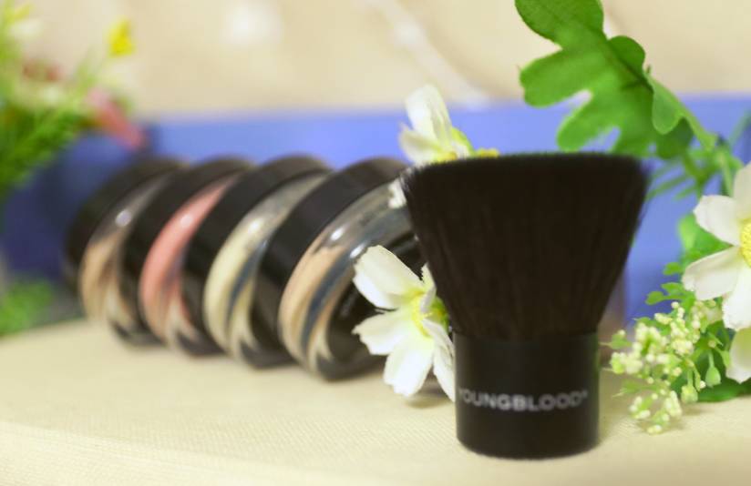 从护肤到化妆用到的东西,从护肤到彩妆的步骤