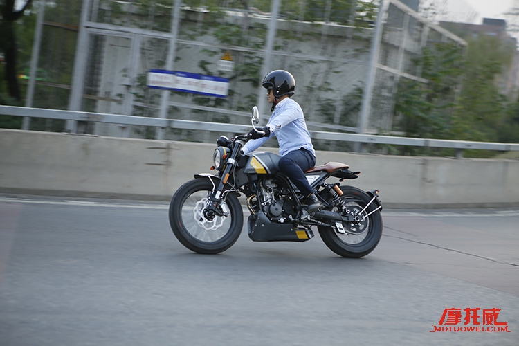 阿普利亚cr150vs宗申week8,跨骑阿普利亚cr150