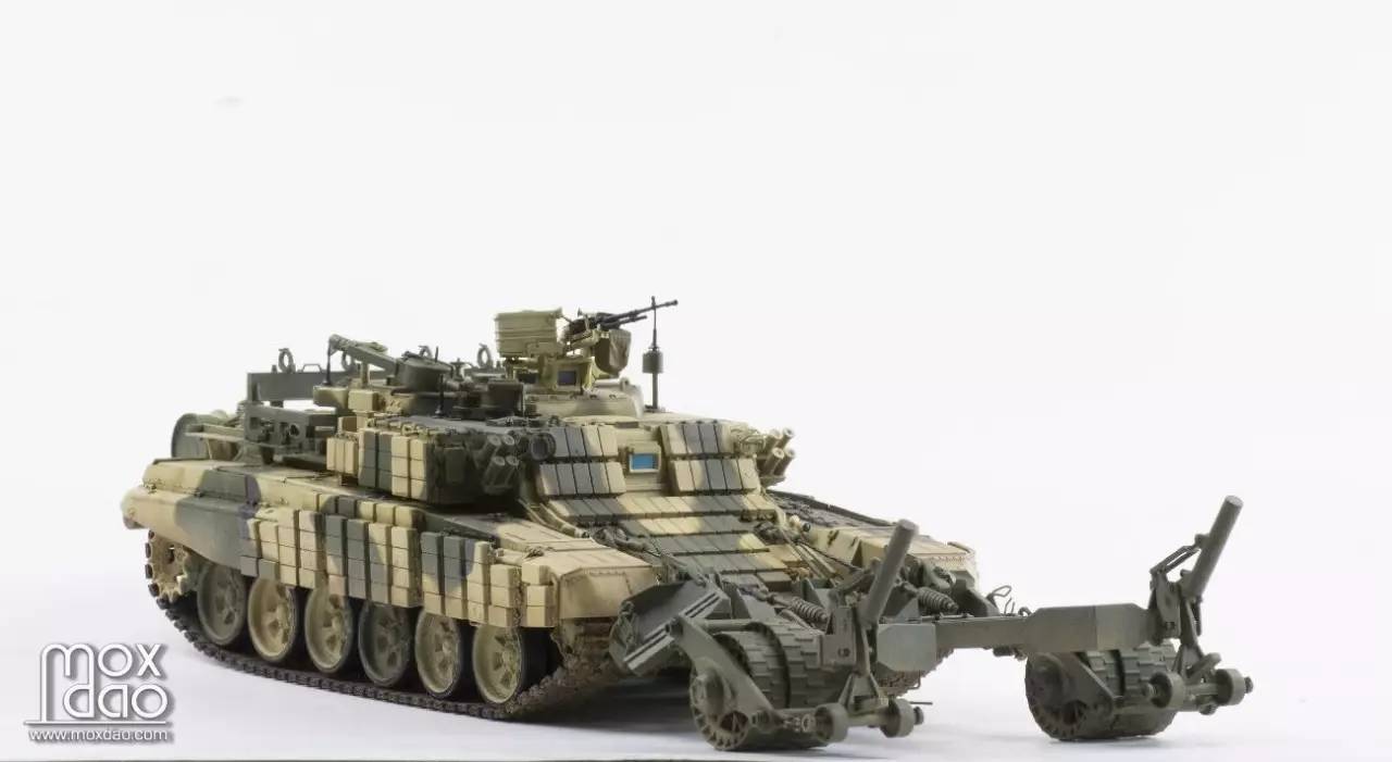 MENGSS-011俄罗斯BMR-3M装甲扫雷车