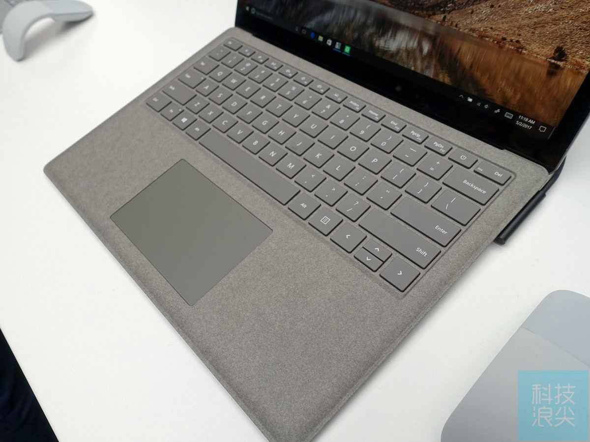 微软surface精确鼠标评测,微软笔记本surfacebook4