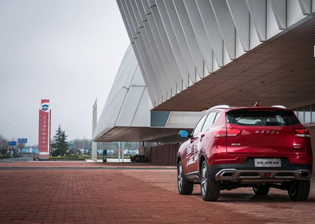 2023款哈弗h6为什么那么便宜,最新哈弗h6s混动版优缺点