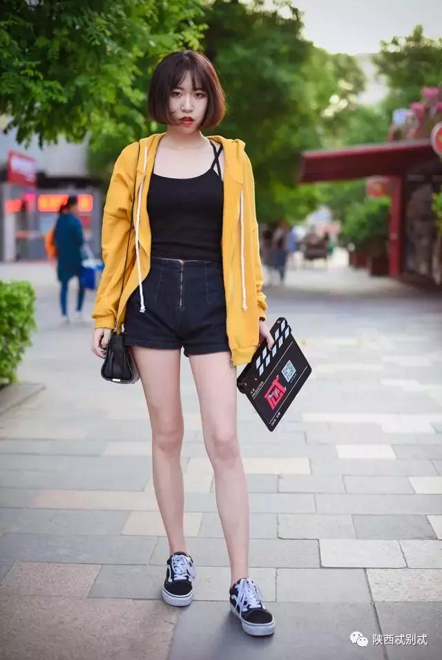 西安美女网红店,2019西安网红街拍