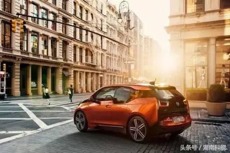 汽车发动机扭矩是什么意思啊,汽车的轴距和扭矩是什么意思