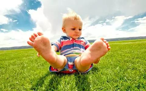 伤口摔伤了破皮怎么处理,宝宝摔伤疤怎么处理