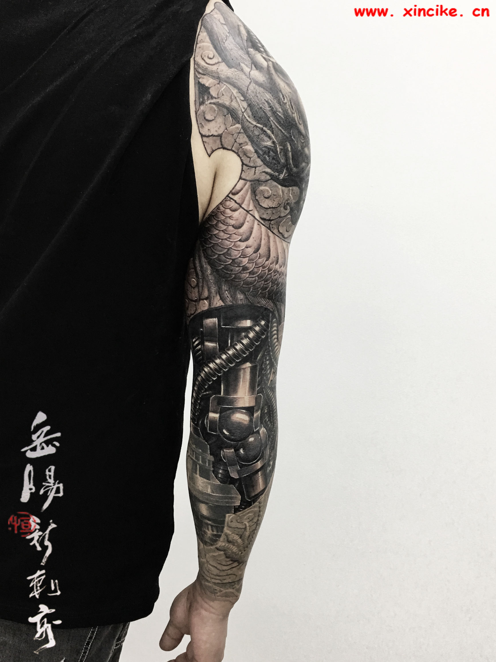 岳阳新刺客纹身图,岳阳新刺客花臂纹身作品