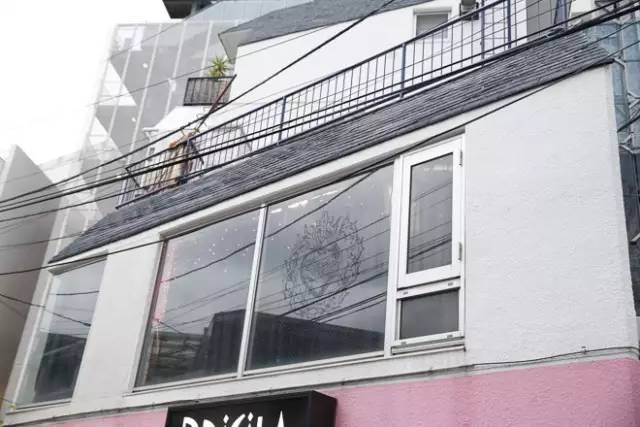 现在潮人去哪里买衣服便宜,潮人衣服哪里拿货便宜一点