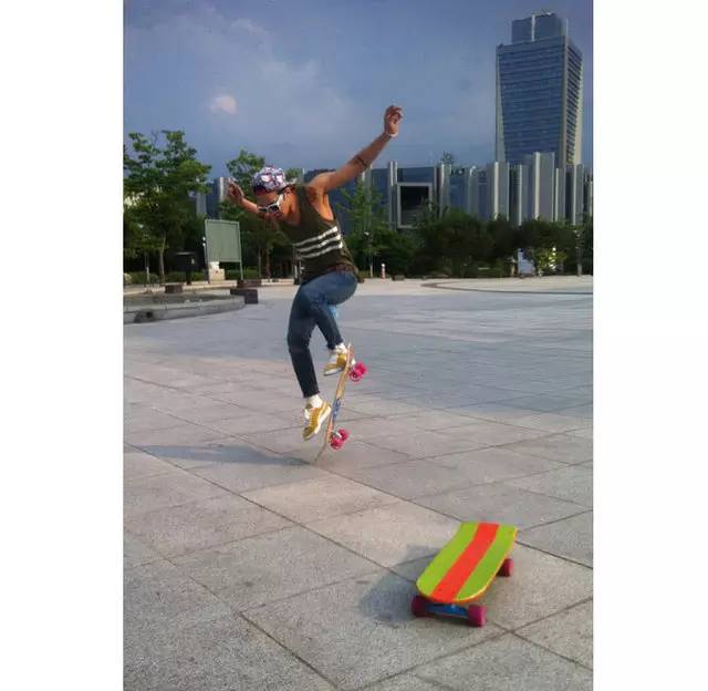 据圈内人说，鞋头们最近都在疯狂购入这双鞋！