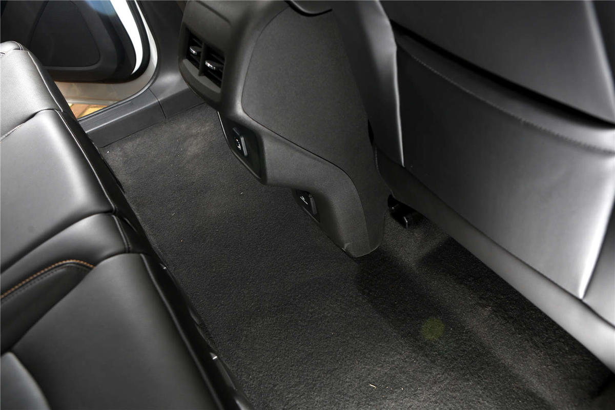 福特锐界和雪佛兰探界者试驾评测,雪佛兰探界者试驾视频1.5t胖哥