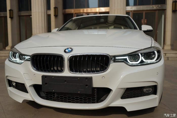 2017款宝马320lim运动试驾,19款宝马320lim运动曜夜版