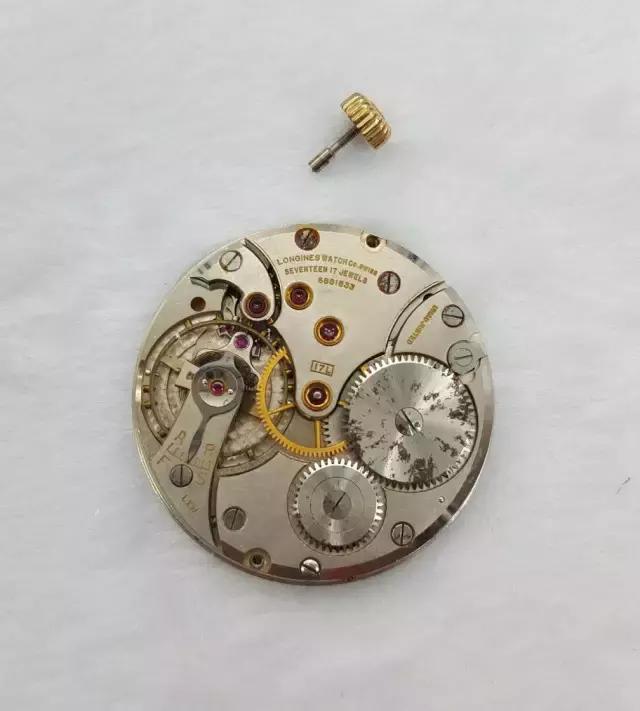 浪琴有哪些名人戴过,浪琴曾经不输劳力士