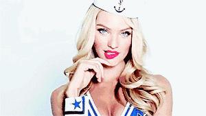 头上长疙瘩有脓包怎么治疗,头上长脓包是什么原因怎么治疗