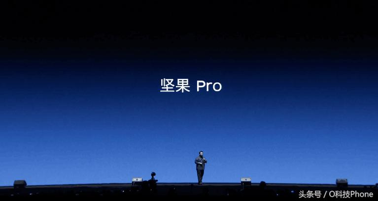 老罗聪明到爆的视频,老罗情商真的很高吗