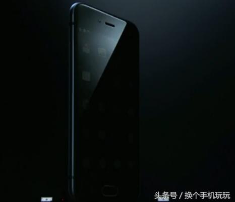 老罗手机坚果r1发布会,老罗谈直播崩溃