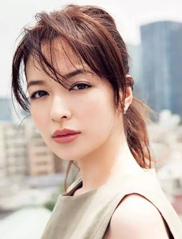 油豆皮怎么护肤视频教程,油痘皮冬季护肤方法