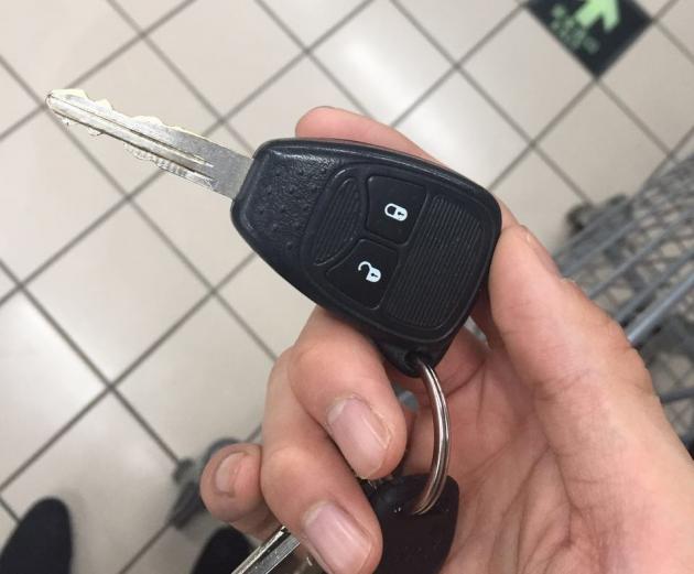 当初买的车现在后悔吗,一时冲动买了一台车很后悔